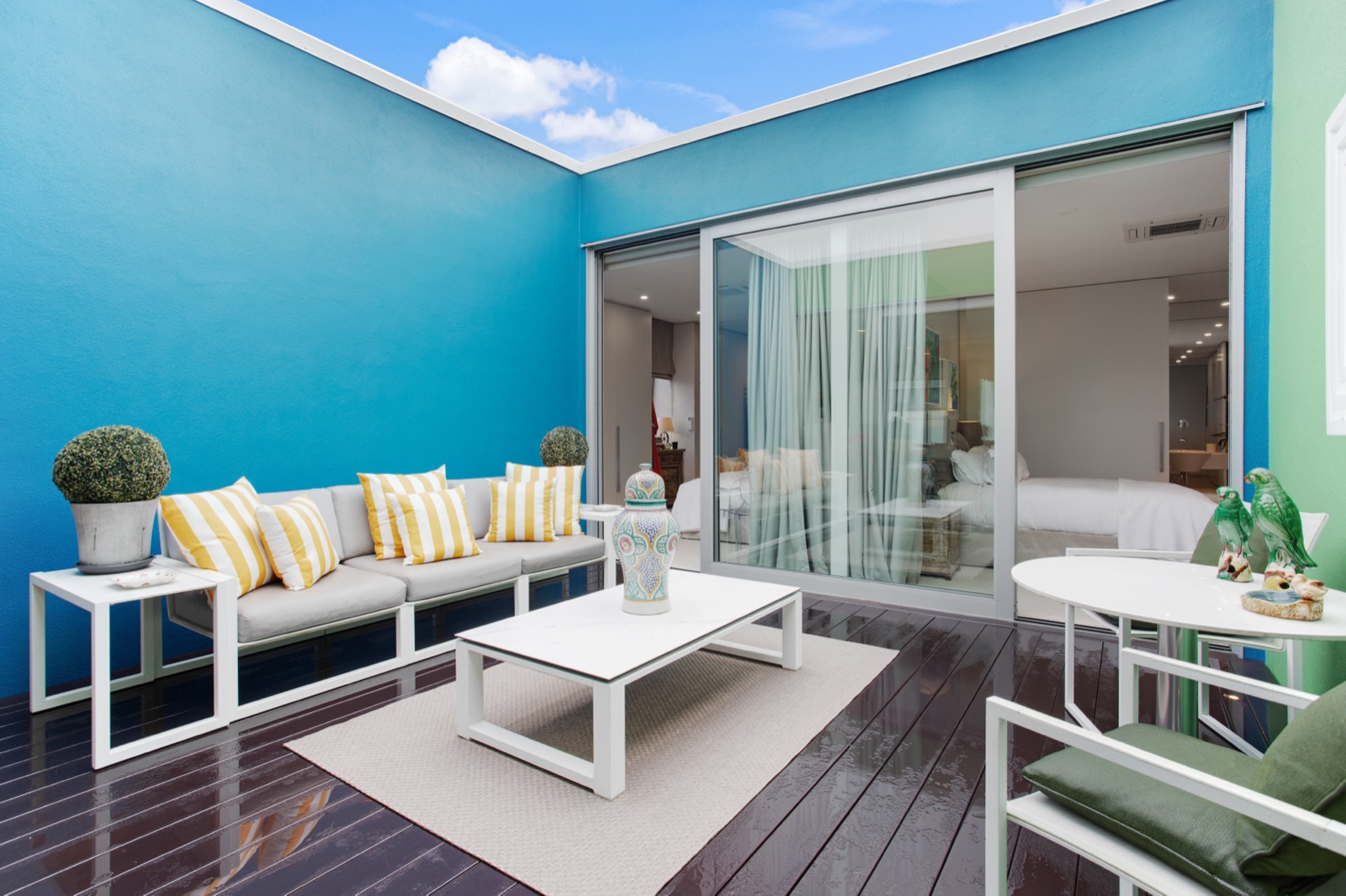 Parnell courtyard with blue and green walls